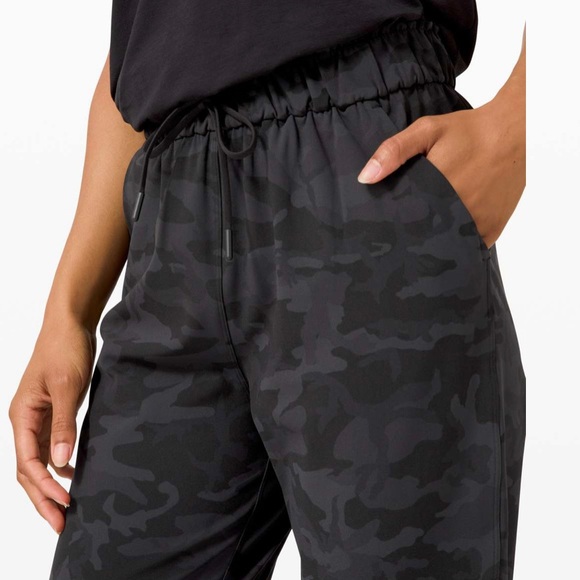 lululemon athletica Pants - Trade for Kylee-Lululemon Keep Moving Pant 7/8 High-Rise
Incognito Camo Multi